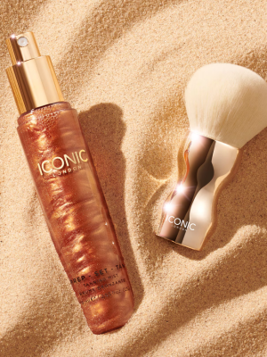 ICONIC London Tan and Buff Brush