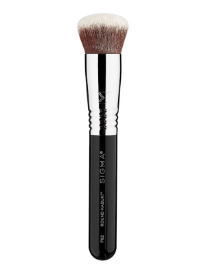 Sigma Beauty F82 – Round Kabuki™ Brush