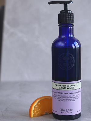 Neal’s Yard Remedies Geranium & Orange Hand Wash 200ml