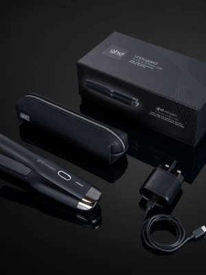 ghd Unplugged Cordless Styler Black – USB Connector and Plug