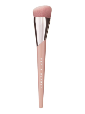 FENTY BEAUTY Natural Luminous Foundation Brush 145g