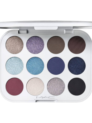 M.A.C Snowbody’s Business Eye Shadow