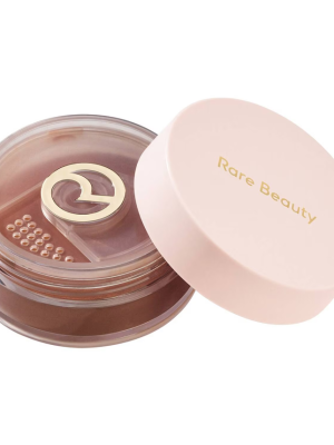 RARE BEAUTY Always An Optimist Soft Radiance Setting Powder