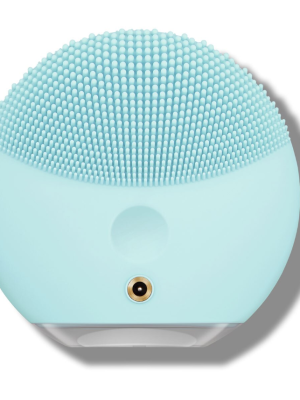 FOREO LUNA Mini 3 Dual-Sided Face Brush For All Skin Types – Mint – USB Plug